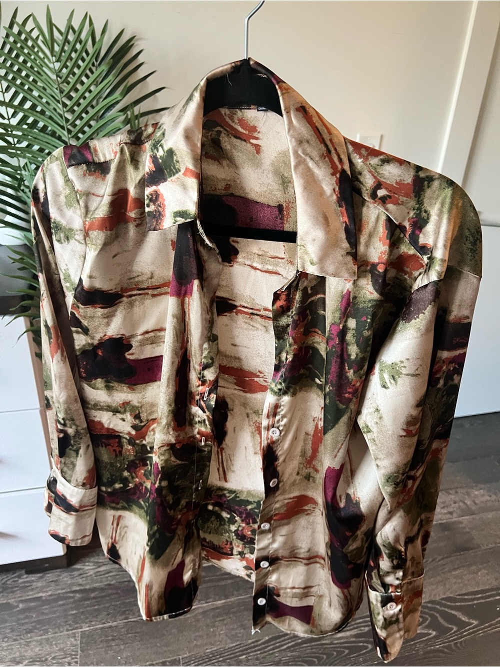 Silky Abstract Brushstroke Button-Up Shirt in Cream, Olive & Plum